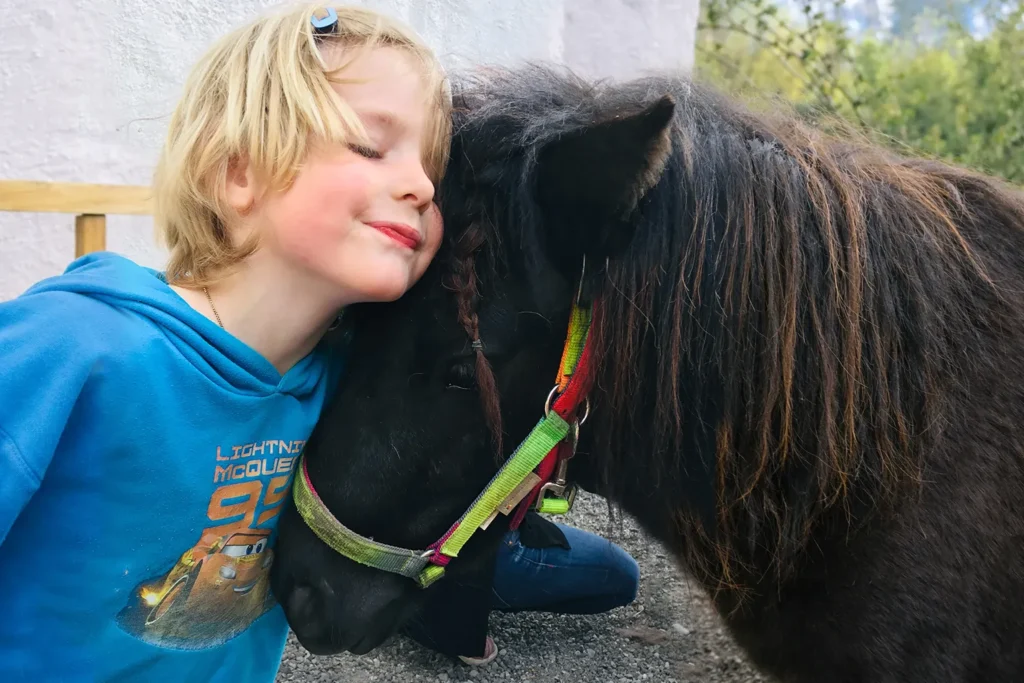 Ponypatenschaft - Ponyliebe - I hob an Vogel in Brixlegg / Tirol