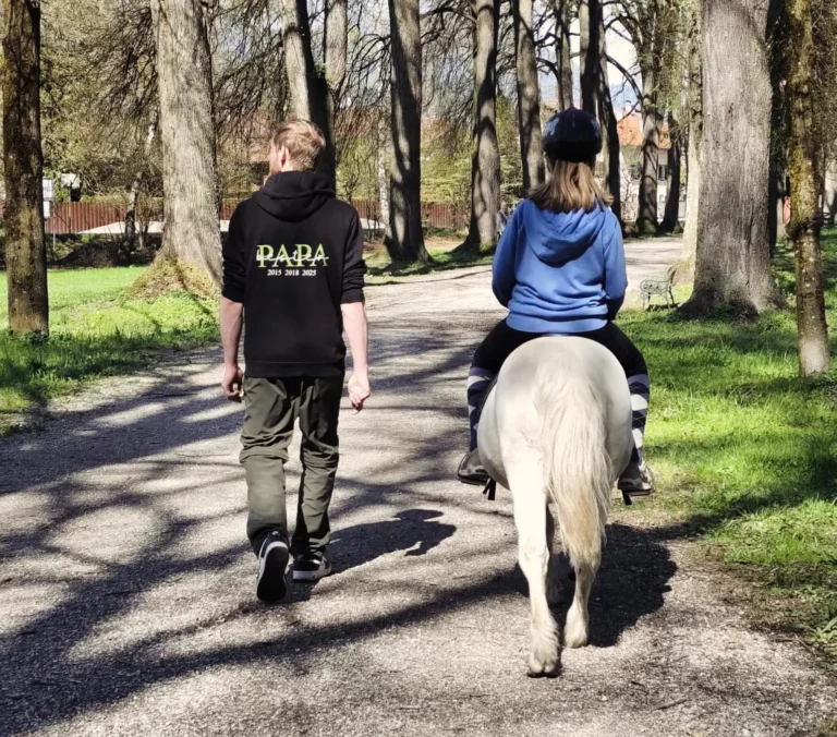 gemeinsame Momente bei "I hob an Vogel" in Brixlegg / Tirol